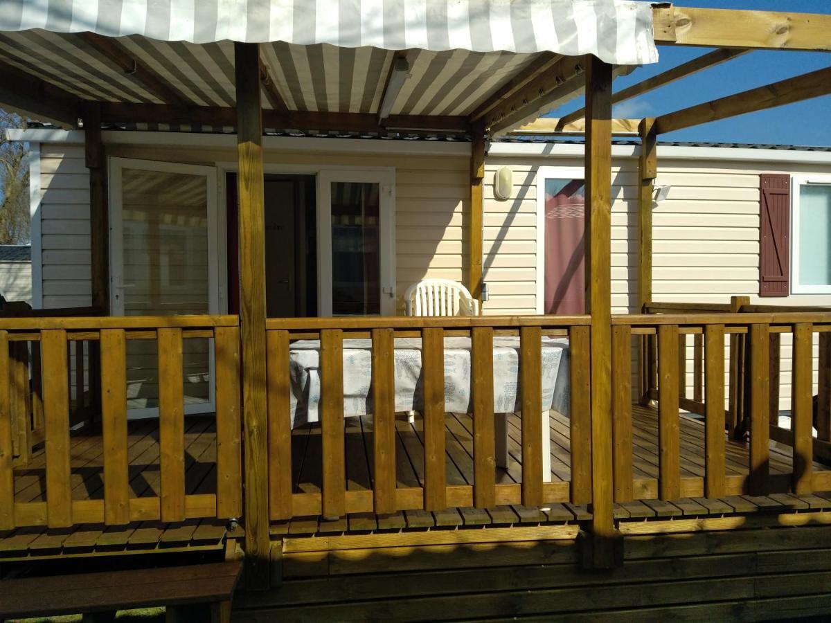Mobilhome Camping Proche Des Plages Σαιν-Ζαν-ντε-Μον Εξωτερικό φωτογραφία